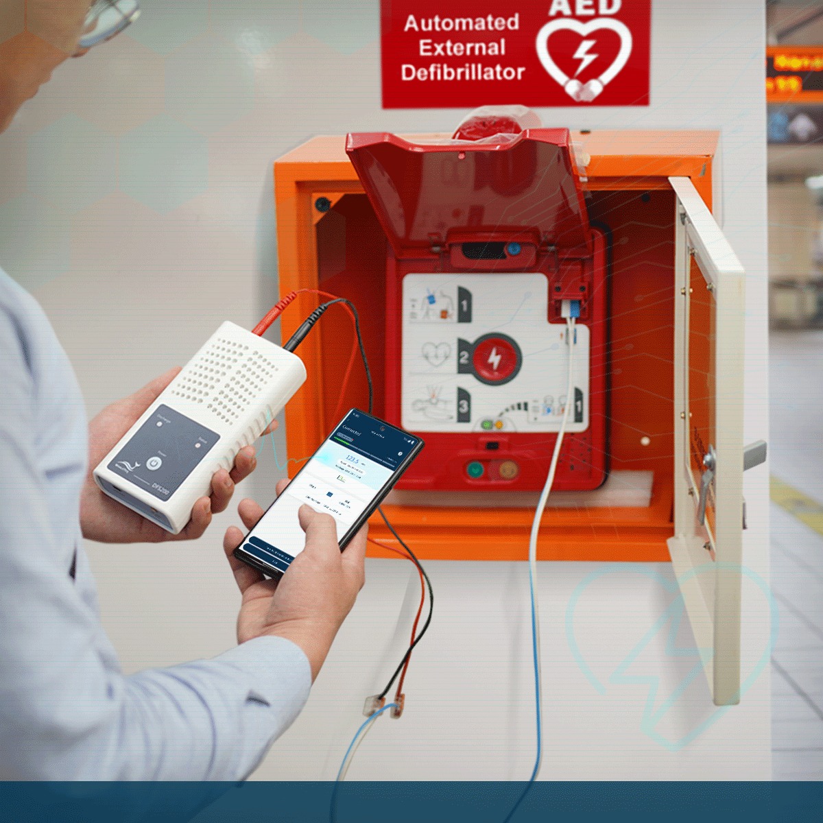 DFS200 is an AED field tester, controlled and communicated via APP through smartphone Bluetooth connection. Apart from self-test, DFS200 is able to test defibrillation energy and waveform, lithium battery voltage, and generate a variety of ECG waveforms for AED to determine whether defibrillation is required.　